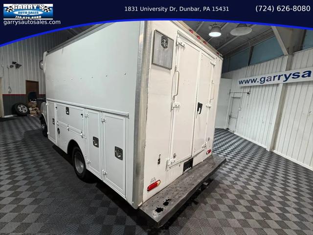2016 GMC Savana Cutaway 3500