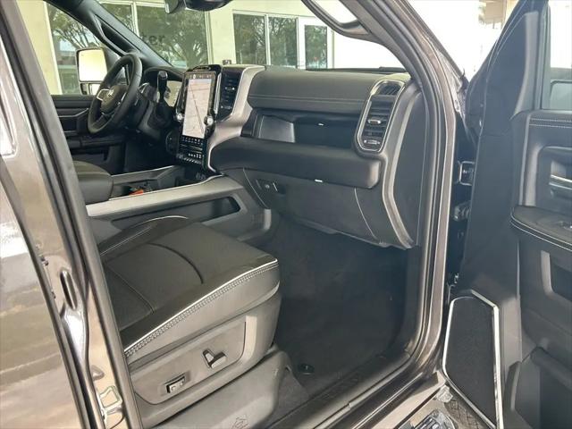 2026 Ram 3500 Laramie Crew Cab 4x4 8' Box