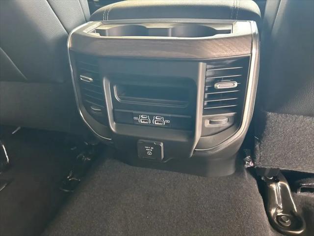 2026 Ram 3500 Laramie Crew Cab 4x4 8' Box