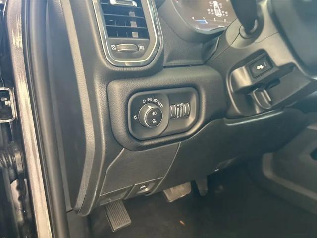 2026 Ram 3500 Laramie Crew Cab 4x4 8' Box