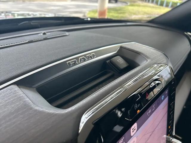 2026 Ram 3500 Laramie Crew Cab 4x4 8' Box