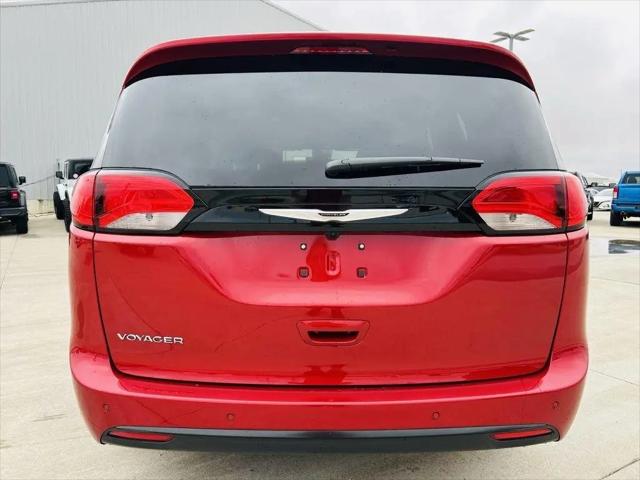 2026 Chrysler Voyager LX