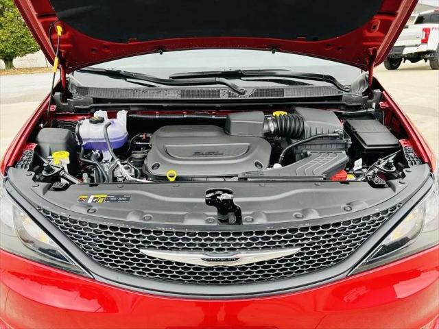2026 Chrysler Voyager LX
