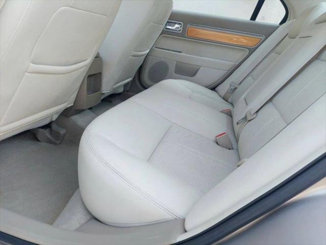 2006 Lincoln Zephyr Base