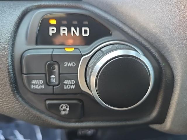 2026 Ram 1500 Tradesman Crew Cab 4x4 57 Box