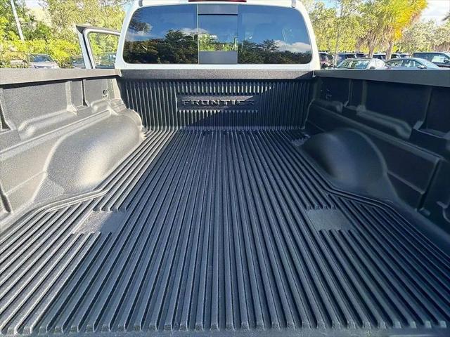 2026 Nissan Frontier Crew Cab Long Bed SV 4x4