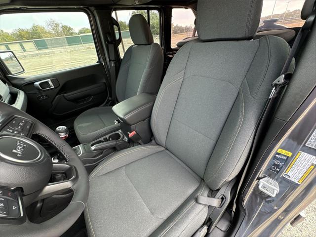2025 Jeep Wrangler 4-Door Summit 4x4