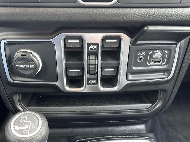 2025 Jeep Wrangler 4-Door Summit 4x4