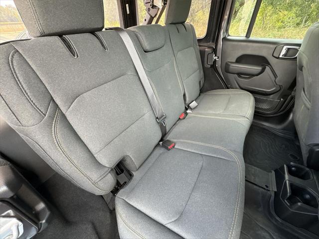 2025 Jeep Wrangler 4-Door Summit 4x4