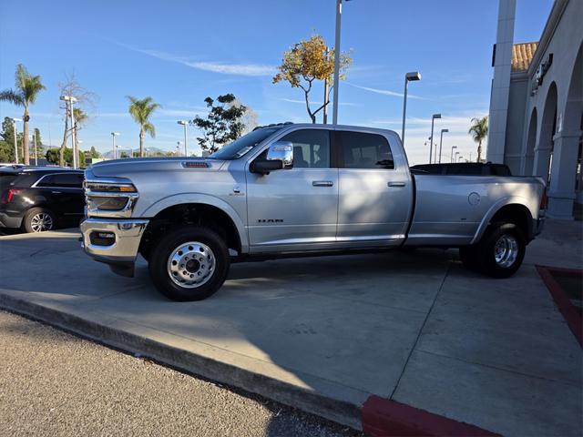 2026 RAM Ram 3500 RAM 3500 LIMITED LONGHORN CREW CAB 4X4 8 BOX