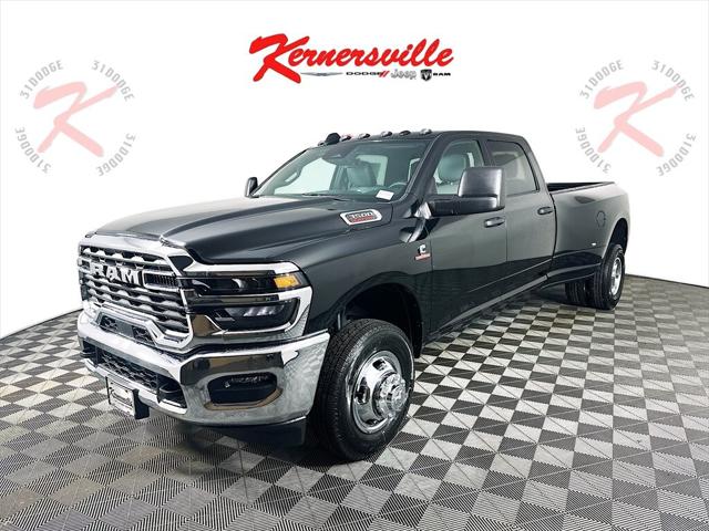 2026 RAM Ram 3500 RAM 3500 TRADESMAN CREW CAB 4X4 8 BOX