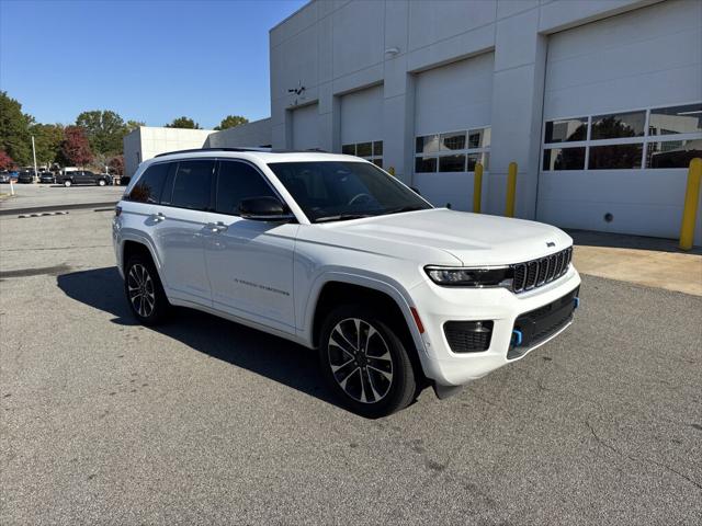 2022 Jeep Grand Cherokee 4xe Overland 4x4