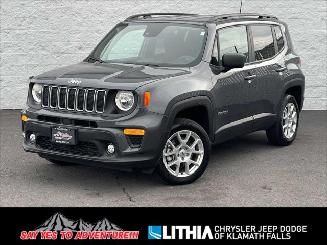 2022 Jeep Renegade Latitude 4x4 2022 Jeep Renegade Latitude 4x4
