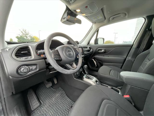 2022 Jeep Renegade Latitude 4x4 2022 Jeep Renegade Latitude 4x4