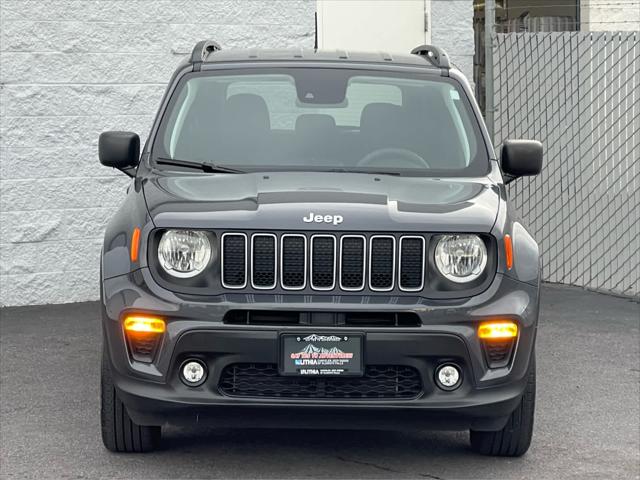 2022 Jeep Renegade Latitude 4x4 2022 Jeep Renegade Latitude 4x4