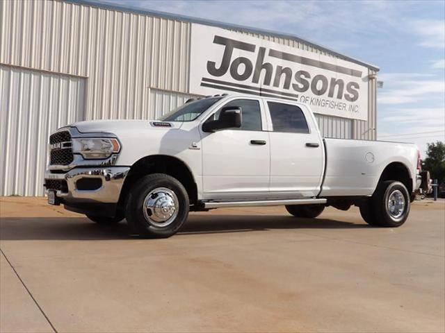 2024 RAM 3500 Tradesman Crew Cab 4x4 8 Box 2024 RAM 3500 Tradesman Crew Cab 4x4 8 Box