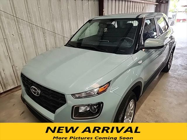 2025 Hyundai Venue SE