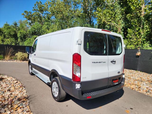 2023 Ford Transit-250 Cargo Van Base 2023 Ford Transit-250 Cargo Van Base