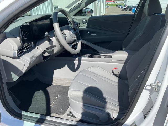 2024 Hyundai Elantra SEL 2024 Hyundai Elantra SEL