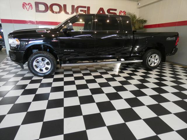2022 RAM 2500 Big Horn Mega Cab 4x4 64 Box 2022 RAM 2500 Big Horn Mega Cab 4x4 64 Box