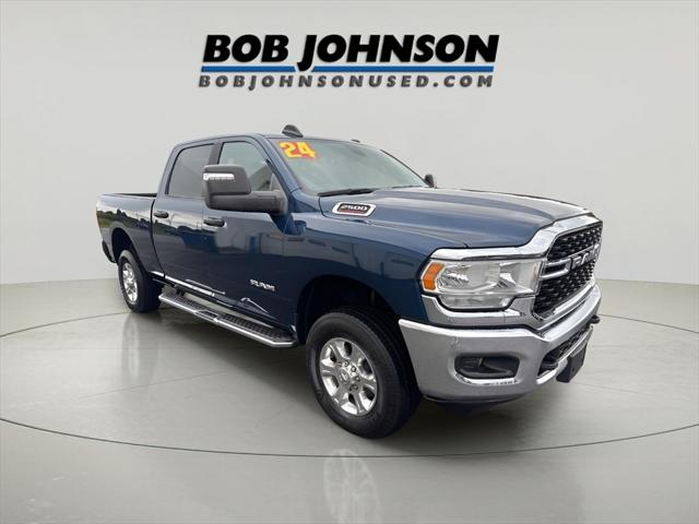 2024 RAM 2500 Big Horn Crew Cab 4x4 64 Box