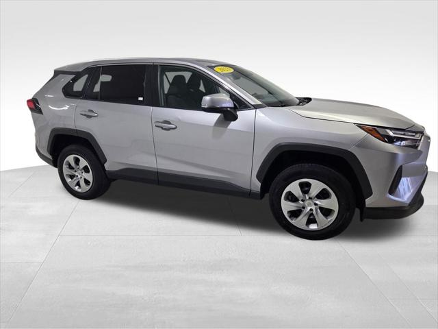 2023 Toyota RAV4 LE 2023 Toyota RAV4 LE