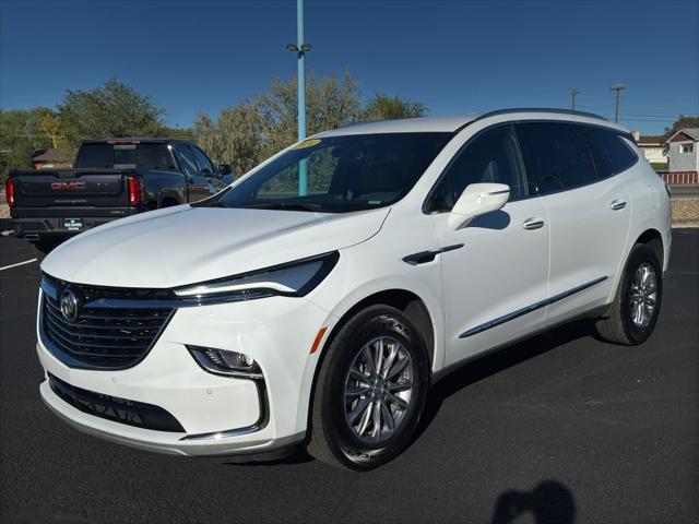2024 Buick Enclave Essence AWD 2024 Buick Enclave Essence AWD