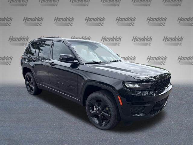 2025 Jeep Grand Cherokee GRAND CHEROKEE ALTITUDE 4X4