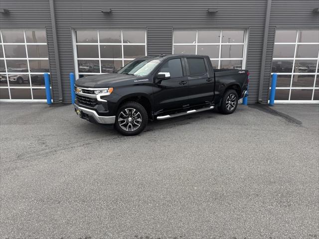 2022 Chevrolet Silverado 1500 4WD Crew Cab Short Bed LT with 2FL