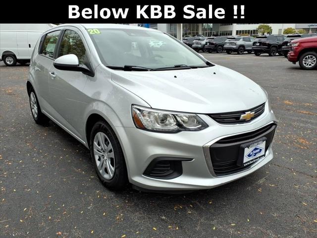 2020 Chevrolet Sonic FWD Hatchback 1FL 5-Door 2020 Chevrolet Sonic FWD Hatchback 1FL 5-Door