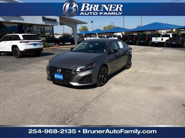 2023 Nissan Altima SR FWD