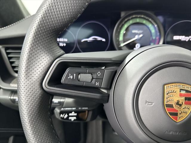 2024 Porsche 911 S/T