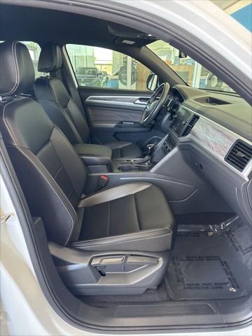 2021 Volkswagen Atlas Cross Sport 2.0T SE