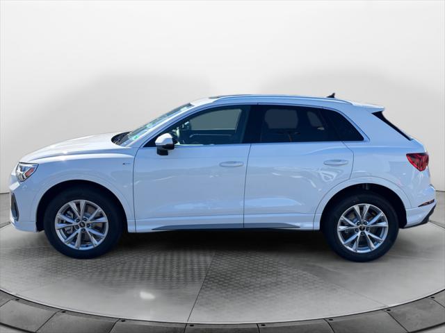 2025 Audi Q3 Premium 45 TFSI S line quattro Tiptronic