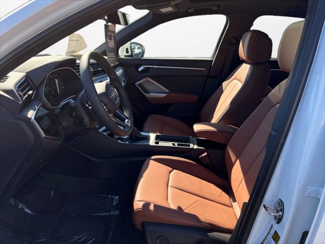 2025 Audi Q3 Premium 45 TFSI S line quattro Tiptronic