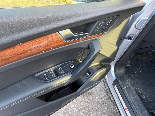 2023 Audi Q5 S line Premium Plus