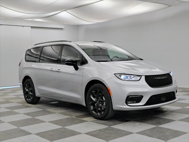 2026 Chrysler Pacifica PACIFICA LIMITED AWD