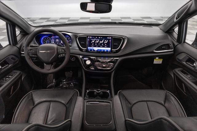 2026 Chrysler Pacifica PACIFICA LIMITED AWD