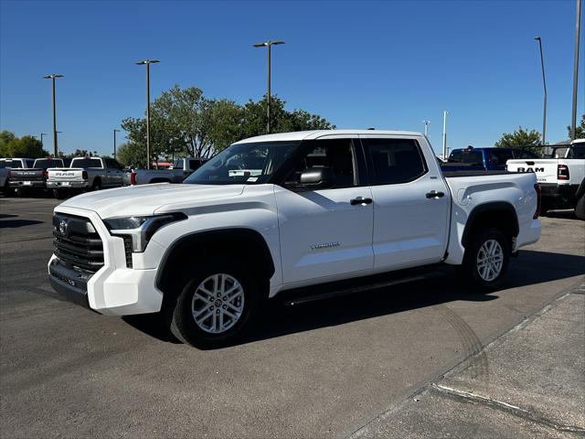 2024 Toyota Tundra SR5 4WD
