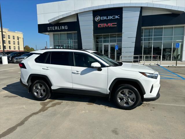 2022 Toyota RAV4 XLE 2022 Toyota RAV4 XLE