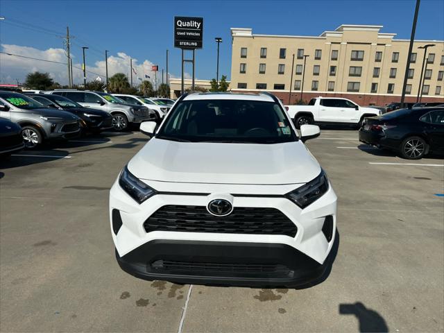 2022 Toyota RAV4 XLE 2022 Toyota RAV4 XLE