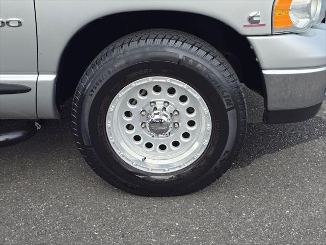 2005 Dodge Ram 3500 SLT/Laramie