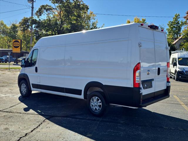 2025 RAM ProMaster 3500 Cargo Van SLT High Roof 159 WB EXT 2025 RAM ProMaster 3500 Cargo Van SLT High Roof 159 WB EXT