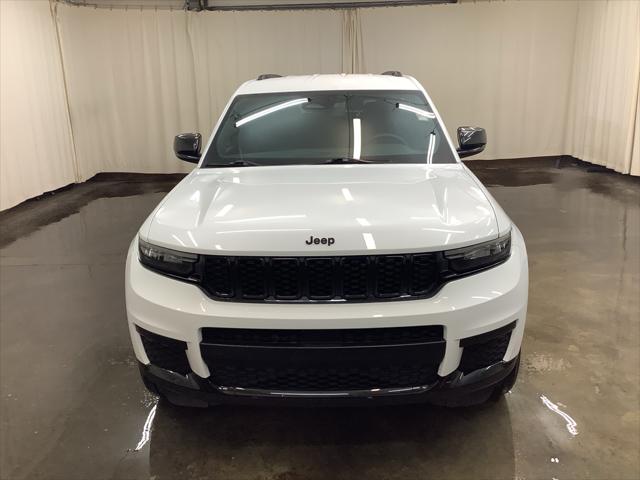 2024 Jeep Grand Cherokee L Altitude 4x4 2024 Jeep Grand Cherokee L Altitude 4x4