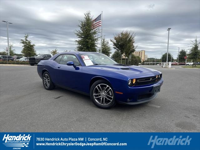 2019 Dodge Challenger SXT AWD