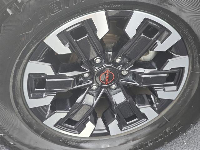 2023 Nissan Frontier Crew Cab PRO-4X 4x4 2023 Nissan Frontier Crew Cab PRO-4X 4x4