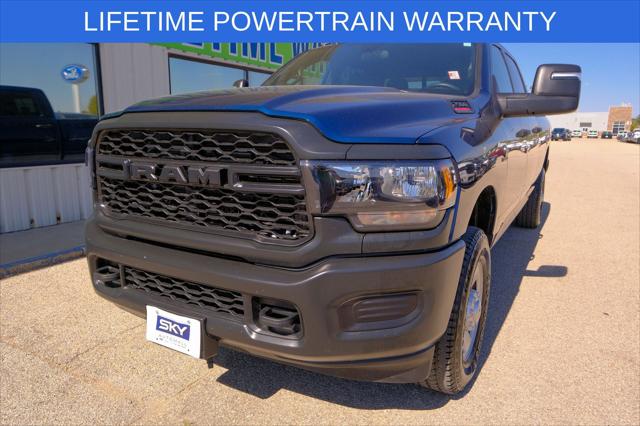 2024 RAM 2500 Tradesman Crew Cab 4x4 8 Box 2024 RAM 2500 Tradesman Crew Cab 4x4 8 Box