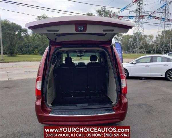 2015 Chrysler Town & Country Touring