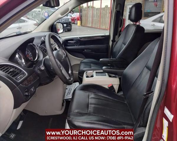 2015 Chrysler Town & Country Touring