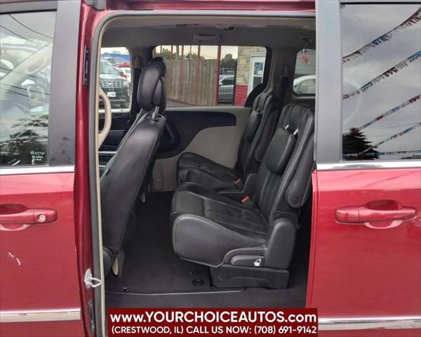 2015 Chrysler Town & Country Touring